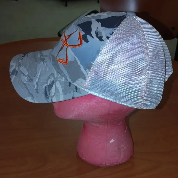 Under Armour Camo Embroidered Logo Trucker Mesh Men's Cap Hat OSFA